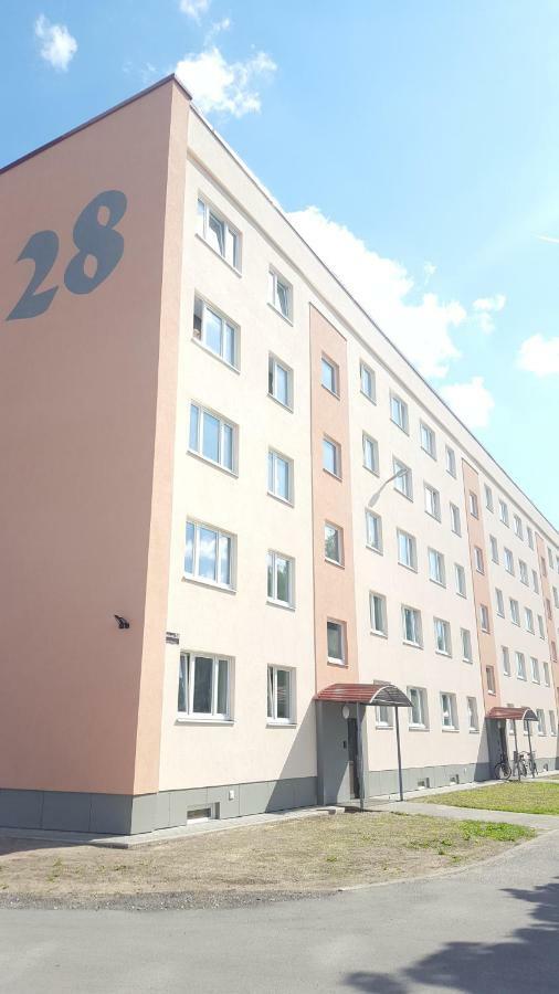 Lux Apartment Pärnu Esterno foto